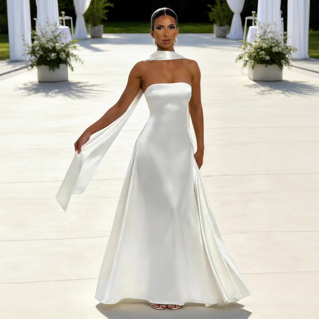 Damen Elegantes und schulterfreies Abendkleid mit fließendem Fall EB