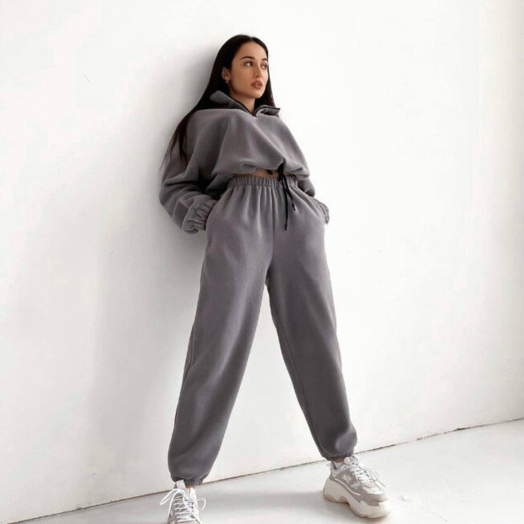 Damen Relax-Fleece-Set mit Stehkragen-Halbzip und geraffter High-Waist-Hose EB