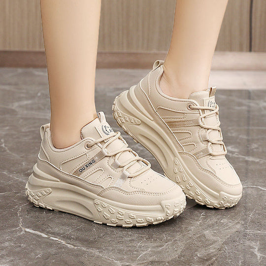 Damen Sportliche Sneaker mit dämpfender und atmungsaktiver Mesh-Oberfläche EB