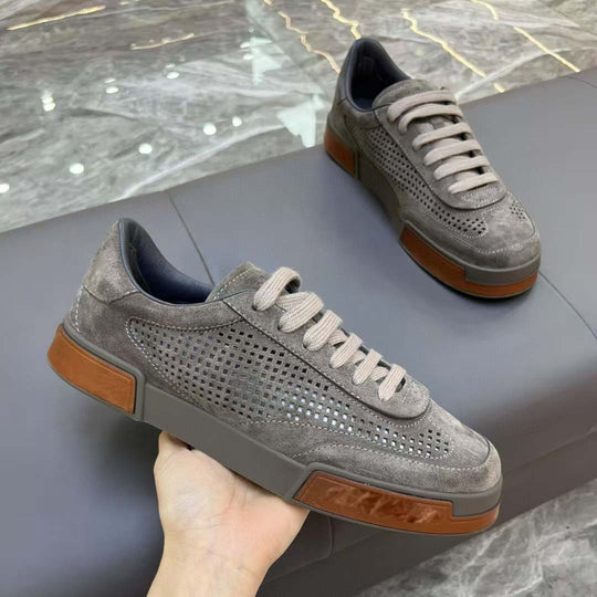 Damen atmungsaktive Freizeitsneakers aus hochwertigem Wildleder mit perforierten Details EB