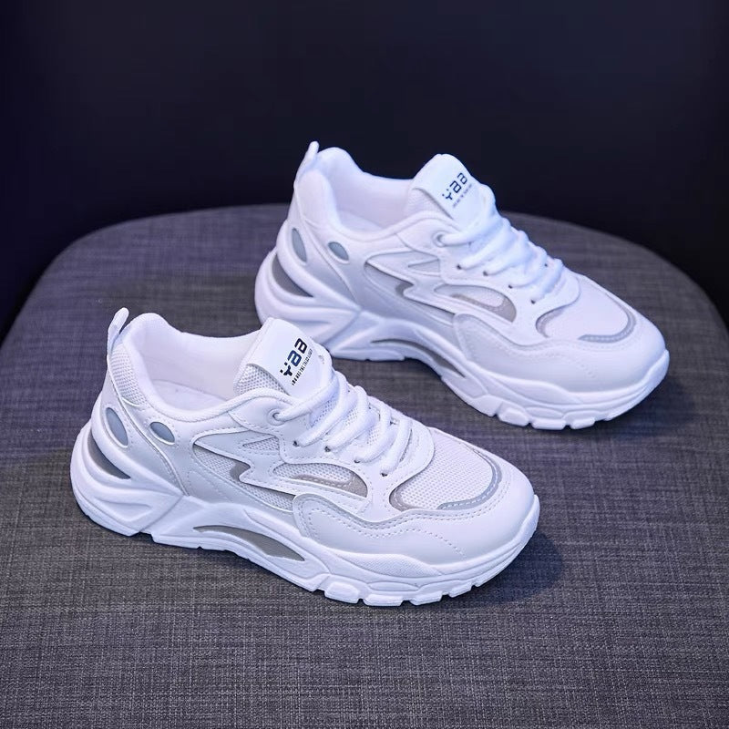 Damen Sportliche Sneakers mit dynamischer Dämpfungstechnologie und atmungsaktivem Obermaterial EB