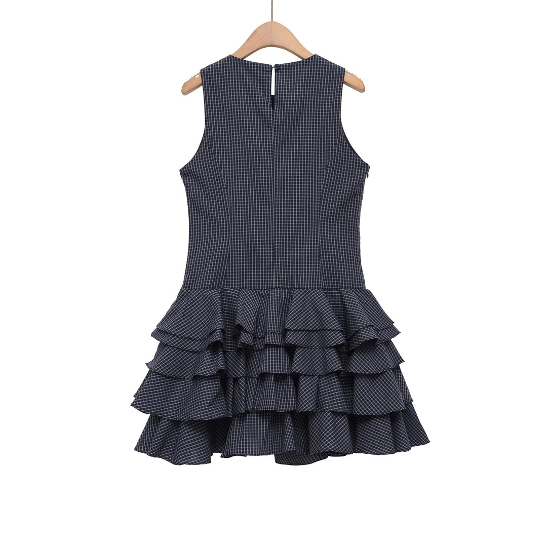 Damen Raffiniertes Sommerkleid mit voluminösem Rüschensaum und elegantem Muster EB