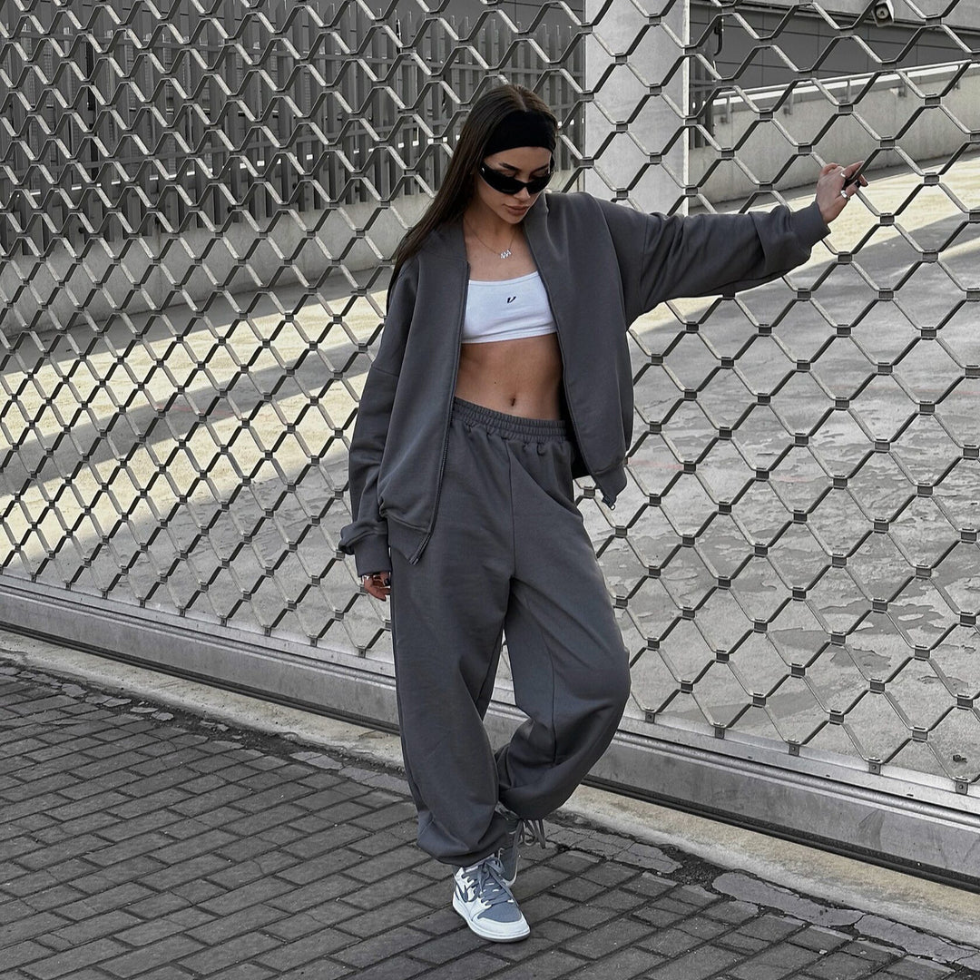Damen Loose-Fit Freizeit-Set mit Zip-Kapuze und weitem Palazzo-Jogger EB