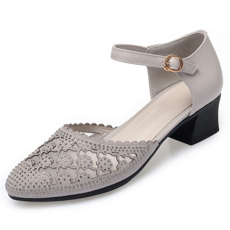 Damen Elegante Ballerinas mit zartem Rüschendesign und funkelnden Strassakzenten EB