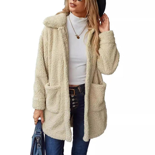 Damen Kuschelige Fleecejacke mit Kapuze und praktischen Taschen EB