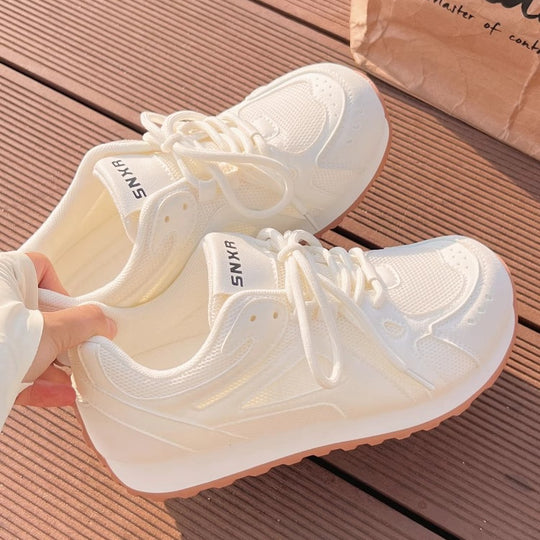 Damen Stabile Freizeitsneaker mit atmungsaktivem Mesh-Obermaterial und komfortabler Sohle EB