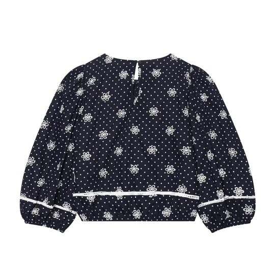 Damenbluse mit feinen Spitzen- und Rüschendetails EB