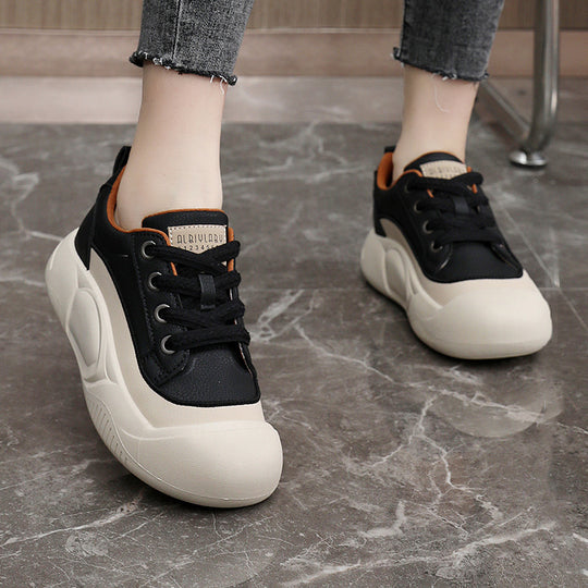 Damen Sportliche Sneakers mit innovativer Dämpfung und robustem Profil EB