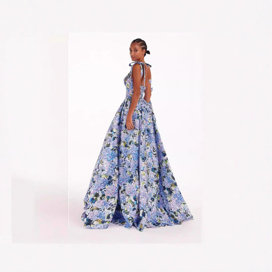 Damen Elegantes Maxikleid mit schulterfreien Trägern und floralem Print EB