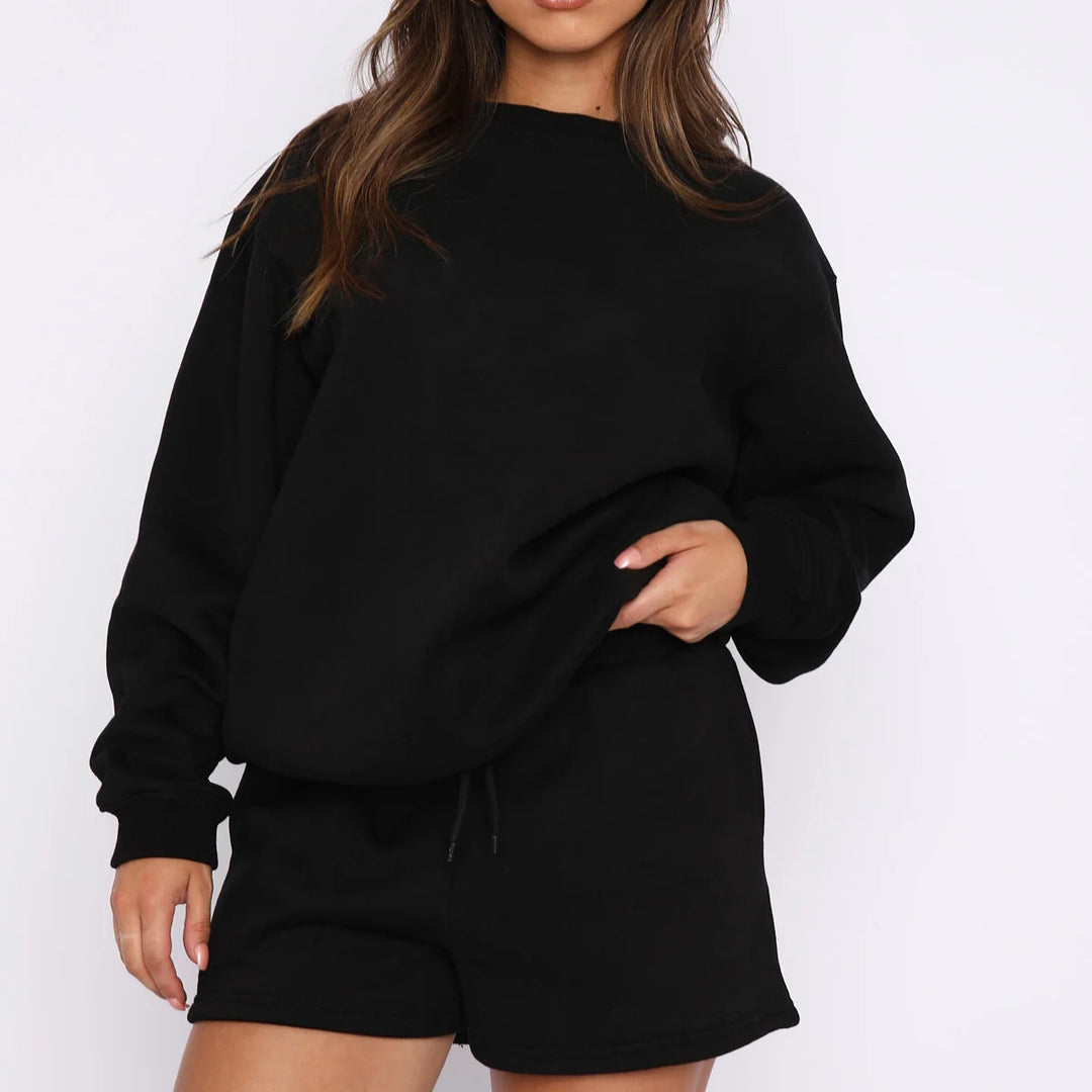 Damen Oversize-Lounge-Set mit French-Terry Sweatshirt, Rundhals und lockeren Sweatshorts EB