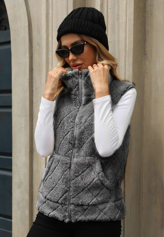 Damen Kuschelige Fleece-Weste mit Kapuze EB