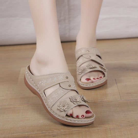 Damen elegante und bequeme Pantolette mit floralen Applikationen EB
