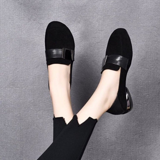 Damen Komfortable und stilvolle Ballerinas mit modischem Riemen EB