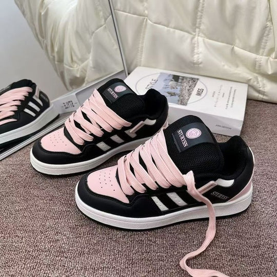 Damen Sportliche Freizeitsneaker mit stylischem Design und dämpfender Sohle EB