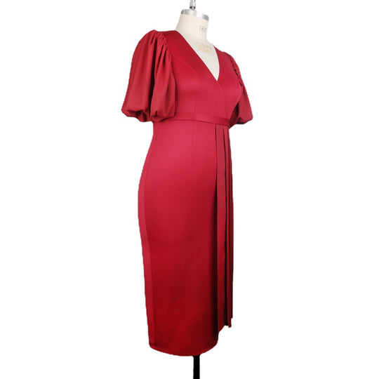 Damen Elegantes, figurbetontes Midi-Kleid mit plissierten Details EB