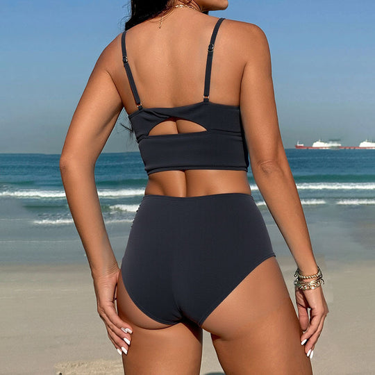 Damen Hochgeschnittener Bikini mit raffinierter Raffung EB