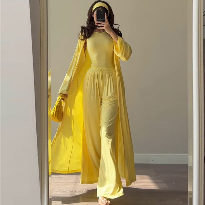 Damen Loungewear-Kombination mit fließendem Kimono und bequemer Hose EB