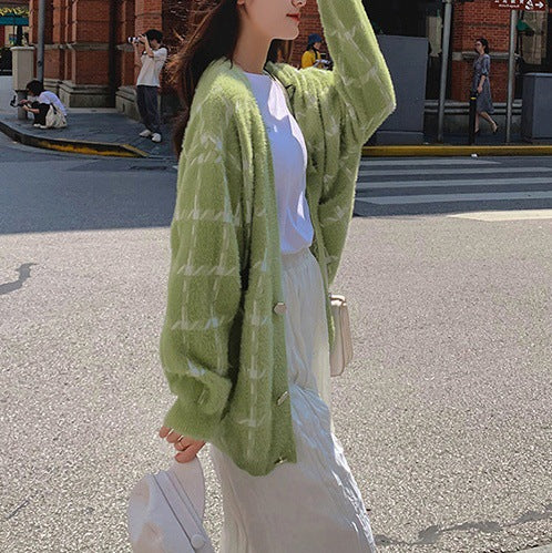 Damen Kuscheliger Oversized-Strickcardigan mit Karomuster EB