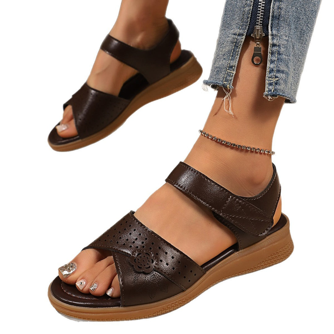 Damen komfortable Sandalen mit dekorativen Riemen und atmungsaktivem Design EB