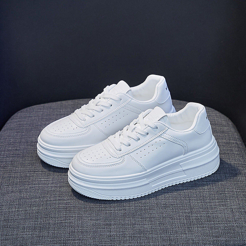 Damen Sneakers im sportlich-eleganten Design mit dicker Plateausohle EB