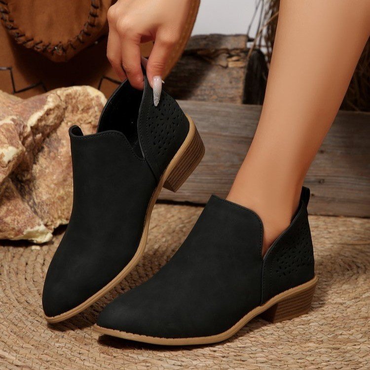 Damen Modische Stiefeletten mit luftigen Cut-Outs EB