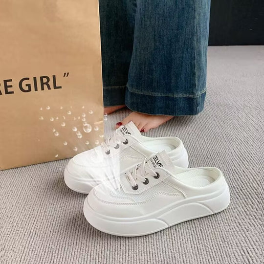 Damen Slip-On Sneakers mit luftigen Mesh-Einsätzen und komfortabler Sohlenkonstruktion EB