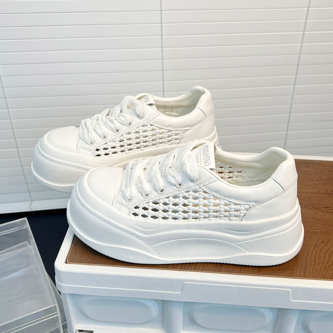 Damen Sneaker mit luftiger Netzstruktur und bequemer Plateausohle EB