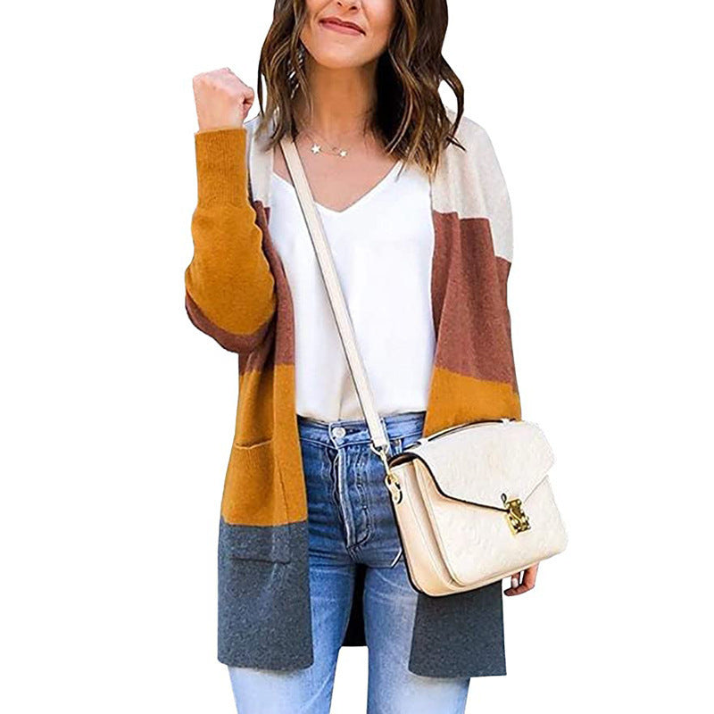 Damen Strickjacke mit Farbblock-Design und praktischen Taschen EB