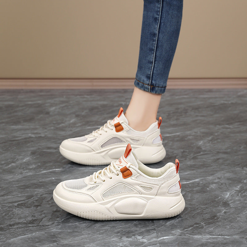 Damen sportive Plateausneaker mit luftdurchlässigem Netzgewebe und dämpfender ergonomischer Sohle EB