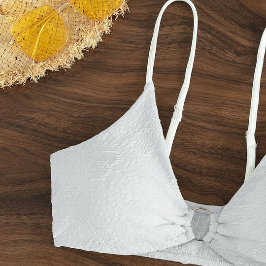 Damen Hochgeschnittener Triangel-Bikini mit dekorativem Ring EB