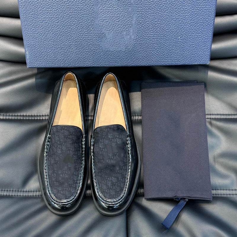 Damen Mokassin aus hochwertigem Leder mit elegantem Zierdetail EB
