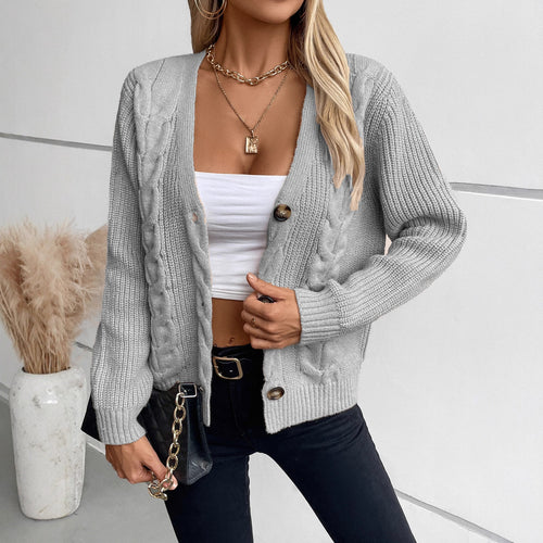 Damen Strickjacke mit Zopfmuster und Knopfdetails EB