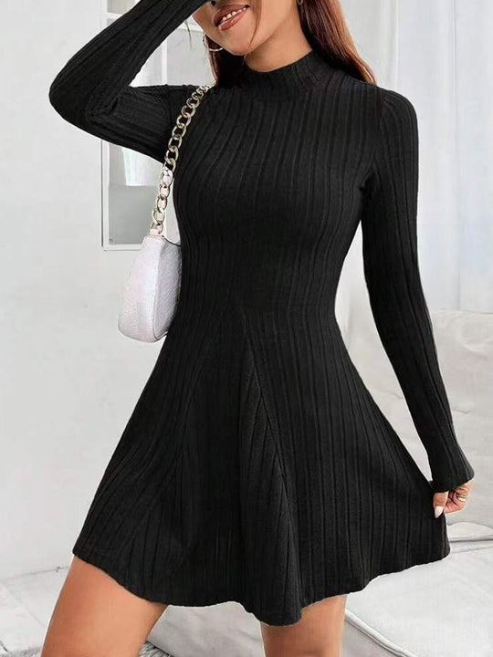 Damen Strickkleid mit eleganter Passform und langen Ärmeln EB