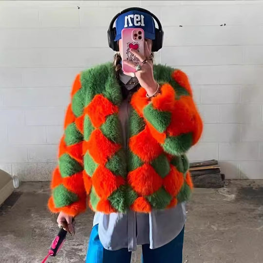 Damen Kuschelige und auffällige Kunstpelzjacke EB