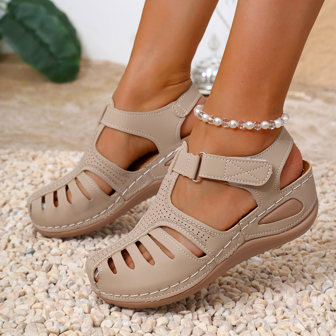 Damen komfortable Sandalen mit ergonomischem Riemendesign EB