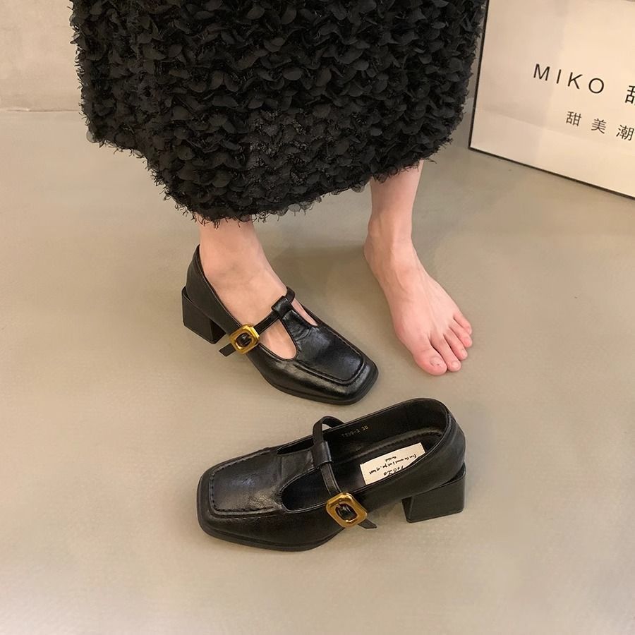 Damen elegante Mary Jane Pumps mit auffälliger Schnalle EB