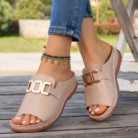 Damen Komfortable Mules mit eleganten Schnallenakzenten EB