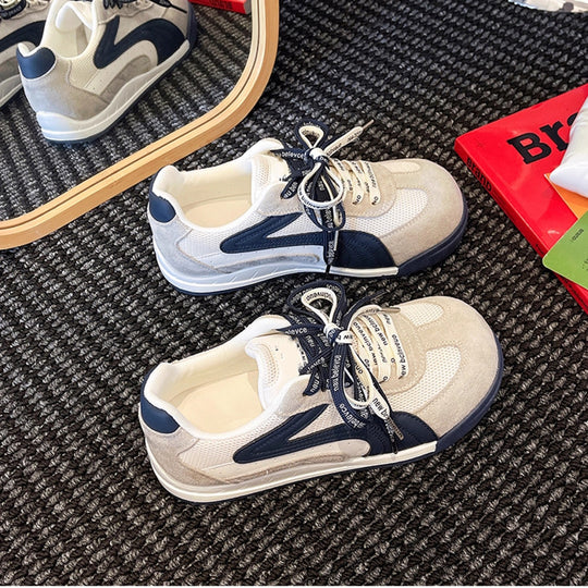 Damen Sneakers mit weichem Wildleder und innovativer Schnürtechnologie EB