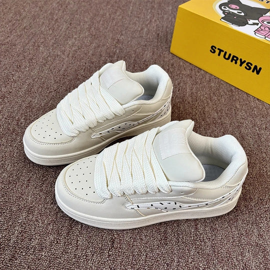 Damen Sportliche Sneakers mit innovativer Schnür-Technologie EB