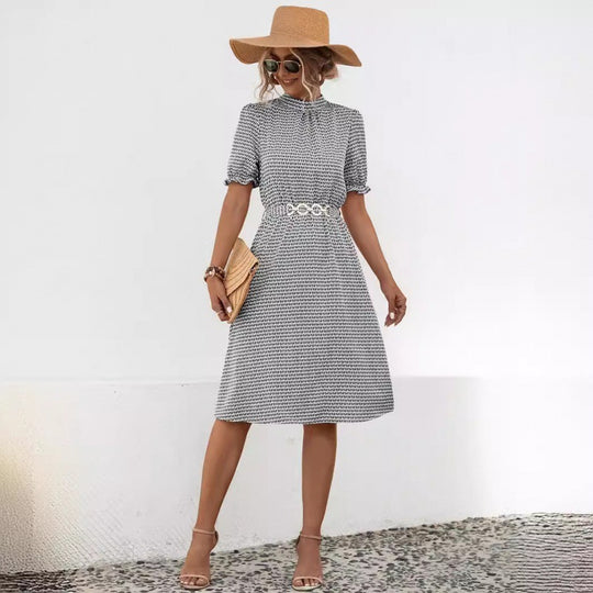 Damen Sommerkleid mit eleganter Blumenmusterung EB