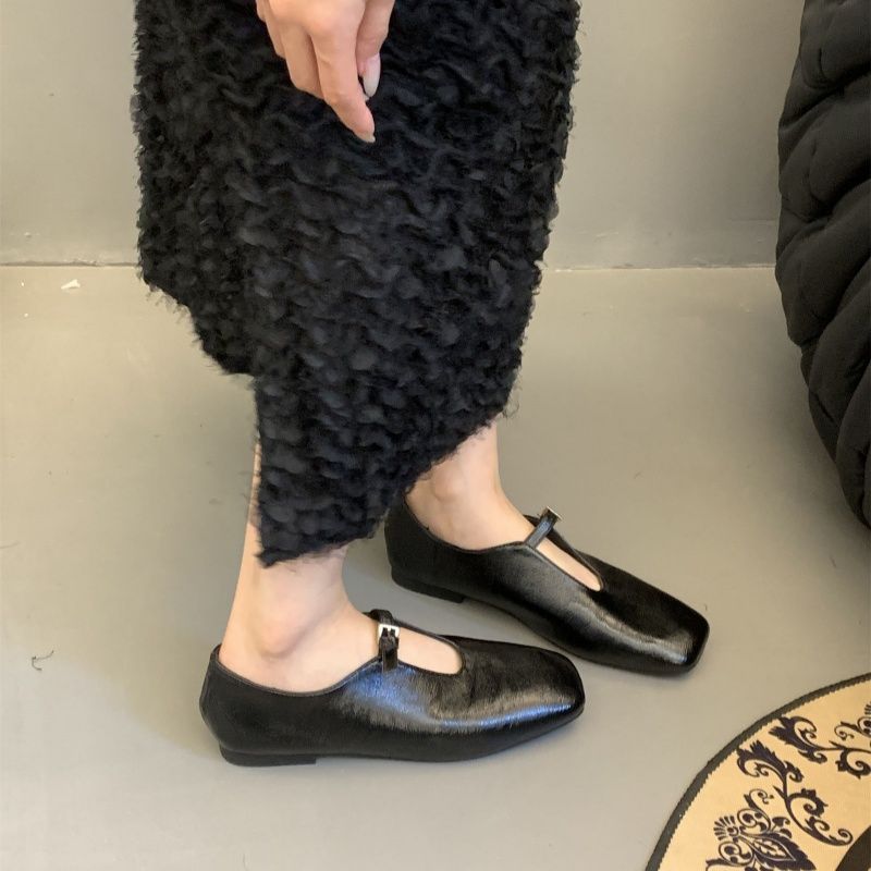 Damen elegante T-Strap Ballerinas mit hochwertigem Leder EB