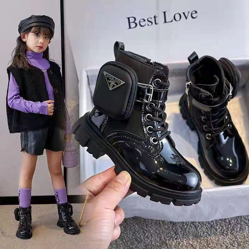 Damen modische Ankle Boots mit praktischen Taschen und robustem Profilsohle EB