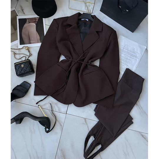 Damen taillierter Blazer mit Gürtel EB