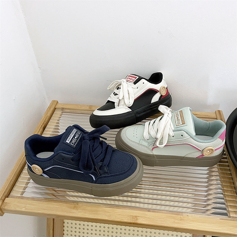 Damen Sportliche Sneakers mit modischen Akzenten und hohem Tragekomfort EB