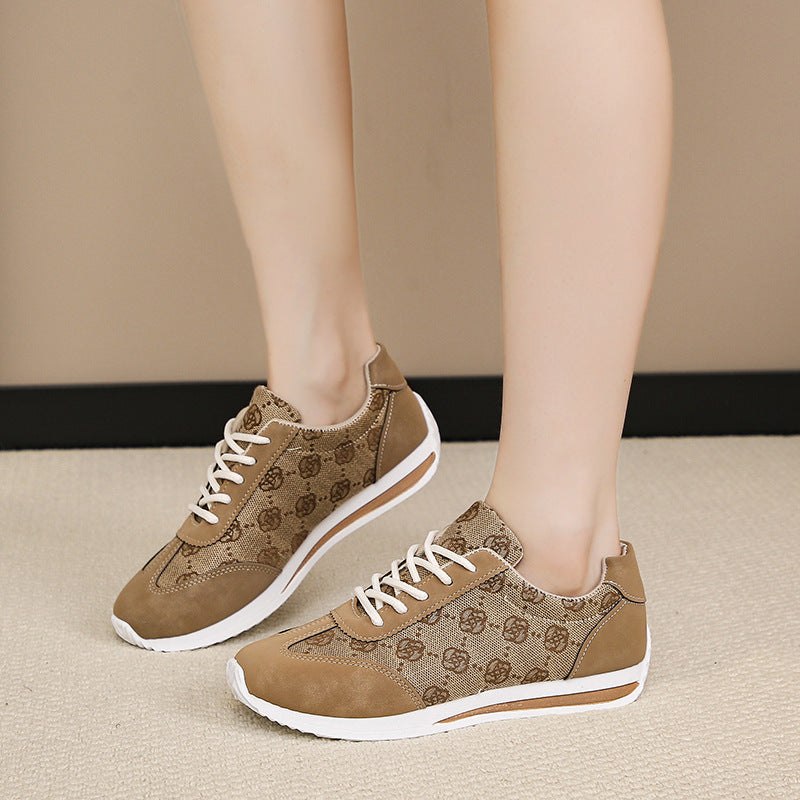 Damen Sneaker mit atmungsaktivem Obermaterial und flexiblem Fußbett EB