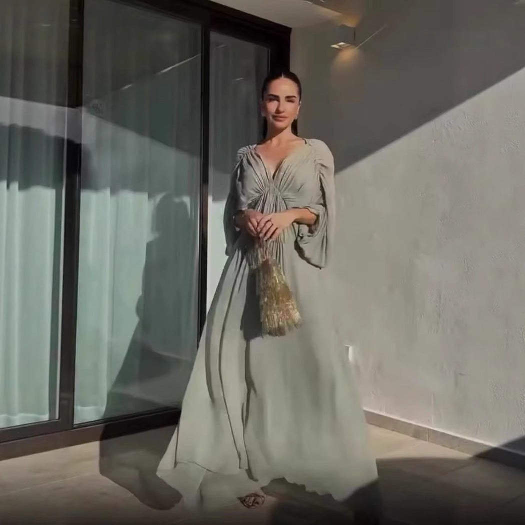 Damen Maxikleid mit fließender Silhouette und eleganter Raffung EB