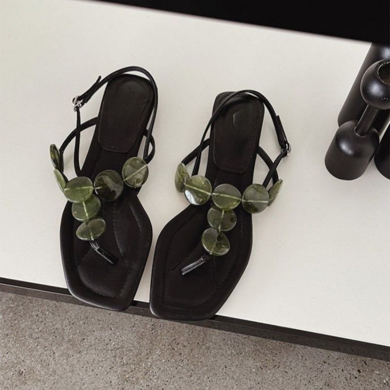 Damen elegante Zehentrenner-Sandalen mit zierlichem Blätter-Design EB