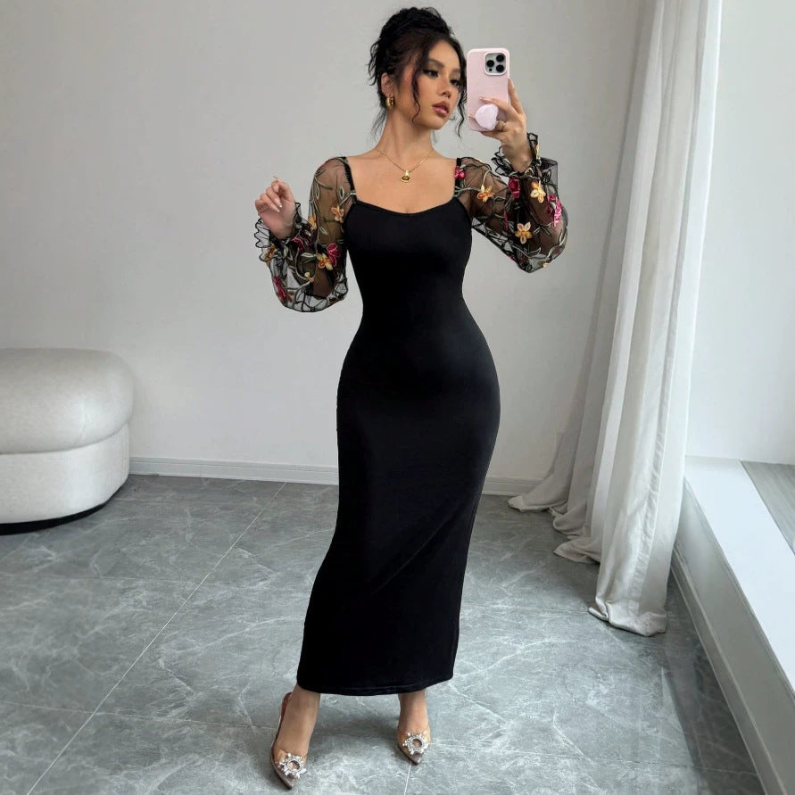 Damen Elegantes Maxikleid mit floralen Spitzenärmeln und figurbetontem Schnitt EB