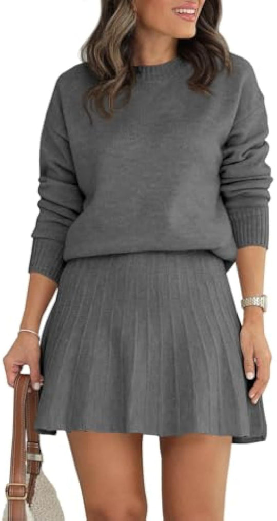 Damen Zweiteiliges Strick-Set mit Rundhals-Pullover und Plissée-Minirock EB