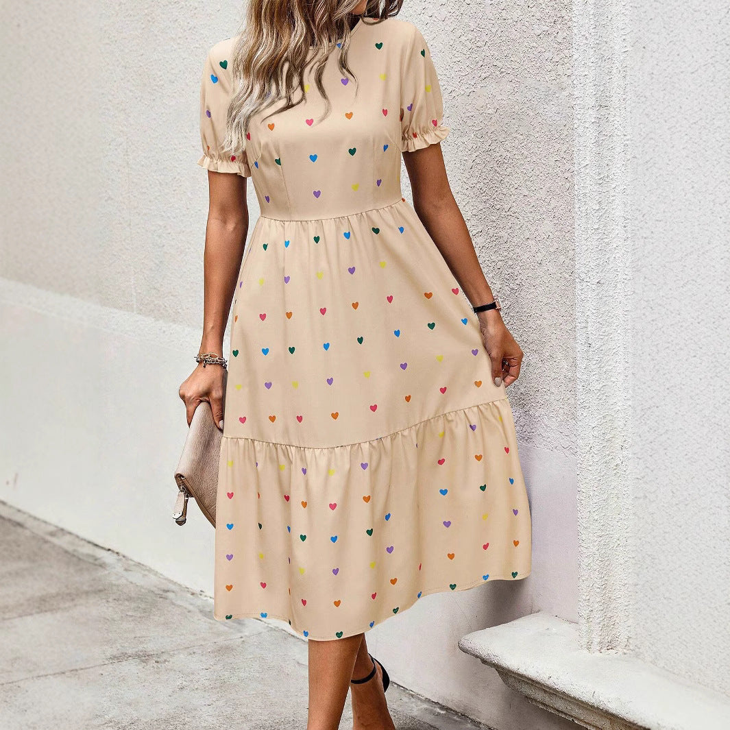 Damen Midi-Kleid mit buntem Herzdesign und verspieltem Volantschnitt EB